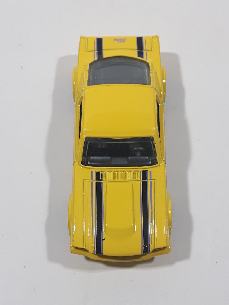 2019 Hot Wheels Muscle Mania '65 Mustang Fastback Yellow Die Cast Toy ...