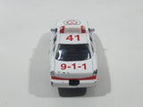 Rare Golden Wheels 1998 Crown Victoria Emergency 9-1-1 #41 White Die Cast Toy Car Vehicle