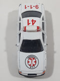 Rare Golden Wheels 1998 Crown Victoria Emergency 9-1-1 #41 White Die Cast Toy Car Vehicle