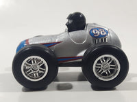 2002 NewRay #98 Silver wit Blue and Red Nose Pull Back Friction Die Cast Toy Car Vehicle