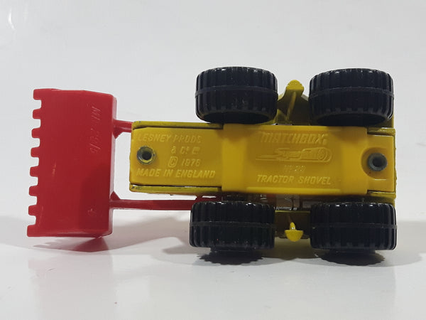 VINTAGE MATCHBOX SUPERFAST TRACTOR SHOVEL DIECAST No 29 1976 Choose a VINTAGE MATCHBOX SUPERFAST TRACTOR SHOVEL DIECAST No 29 1976 Choose a