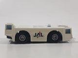 Welly No. 9513 JAL Japanese Airlines Airport Ground Support Airplane Towing Vehicle White Die Cast Toy Car Vehicle
