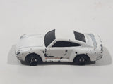 1998 Hot Wheels Figure 8 Racers Porsche 959 #2 White Die Cast Toy Race Car Vehicle