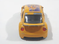 Burago Disney Goofy Volkswagen New Beetle Cup Yellow 1/43 Scale Die Cast Toy Car Vehicle