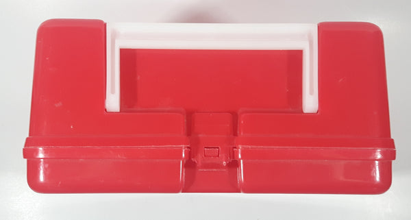 Vintage DISNEY POCAHONTAS Plastic LUNCH BOX Thermos Company Red No