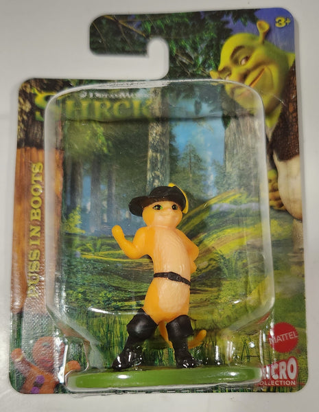2021 Mattel DreamWorks Micro Collection Shrek Puss in Boots 2 1/8" Tall Toy Figure New in Package