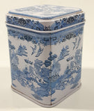 Grumbridge, Bedford, England Blue Willow Pattern 3 1/8" Tall Metal Tea Tin Container