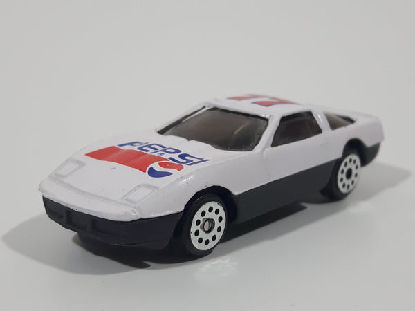 Vintage Golden Wheels Pepsi Corvette 77 White Die Cast Toy Car Vehicle