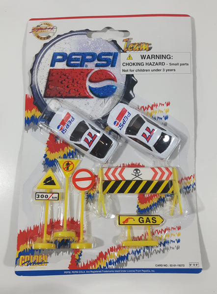 1990s Golden Wheel Special Edition Pepsi Team Racer #77 Die Cast Toy Race Car Vehicles with Road Signs New in Package